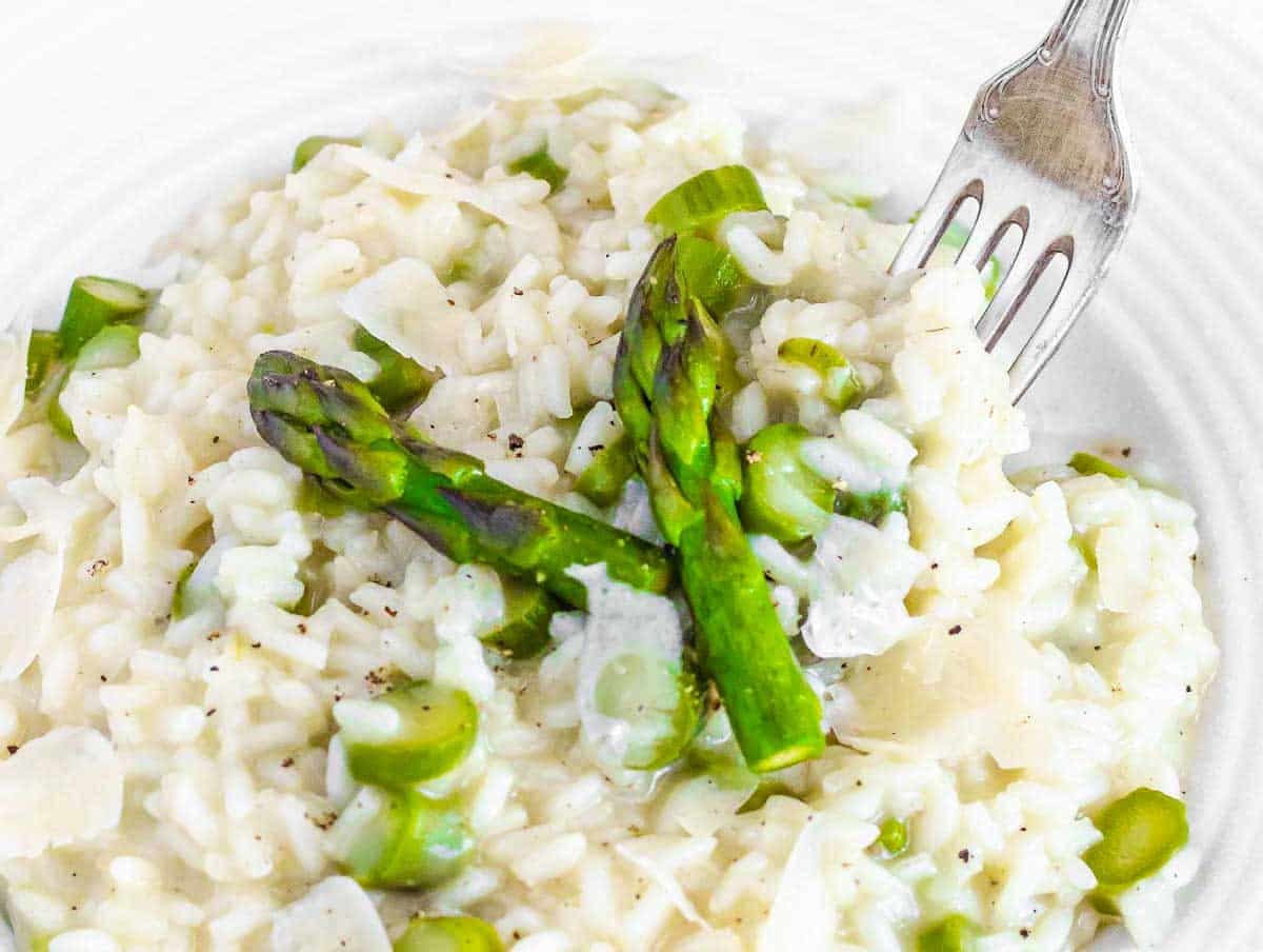 Asparagus Risotto With Creamy Parmesan and Tender Asparagus